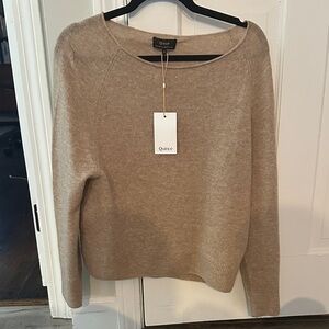 NWT Quince Women's Beige Sweater, Size Small. 100% Mongolian Cashmere.